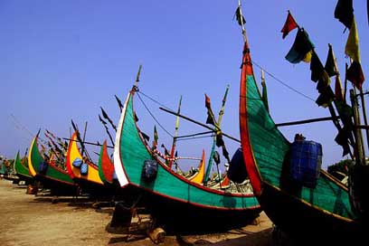 Bangladesh  Boat Fisherman Picture