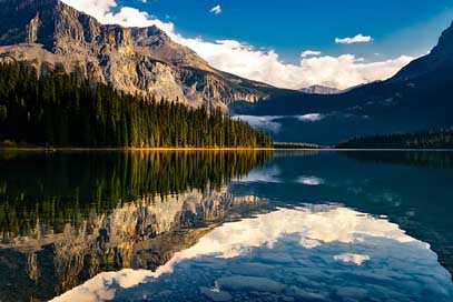 Canada Mountains Reflections Lake Picture