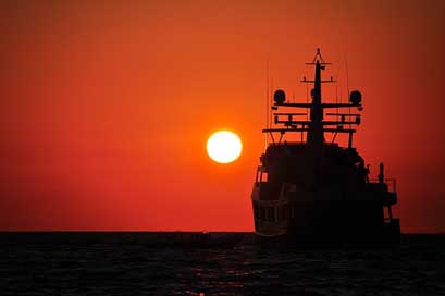 Sunset Sun Silhouette Ship Picture