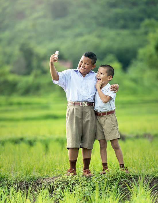 Asia Phone Children Selfie