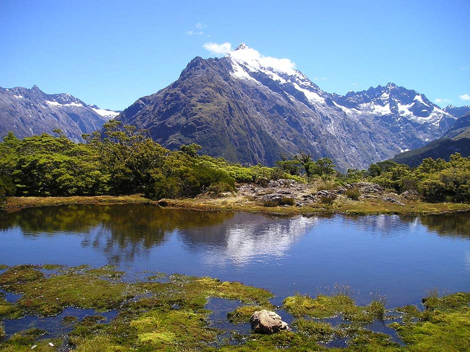 Moor Lake Mountains New-Zealand