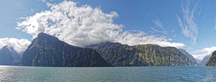 New-Zealand Panorama Fjord Milford-Sound Picture