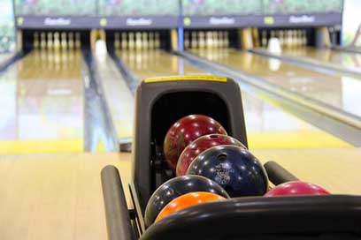 Bowling Bowling-Pin Bowling-Balls Colorful Picture