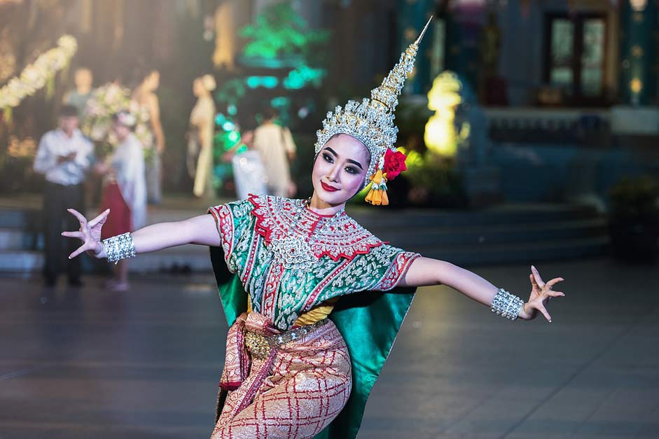 Bangkok Art Asia Dancer