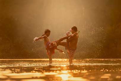 Children Martial-Arts Attack River Picture
