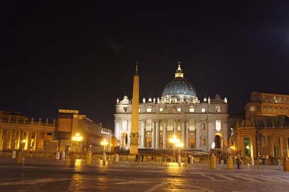 The-Vatican  Cathedral Architecture Picture