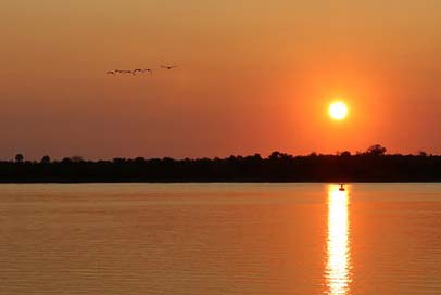 Sunset Water Zambezi Zambia Picture