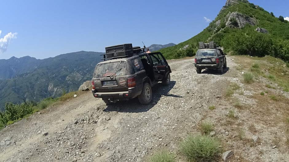 Roadtrip Jeep Mountains Adventure