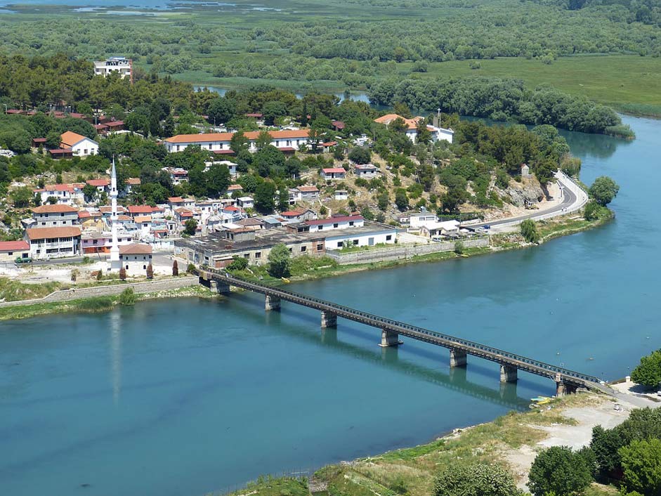 Village River Skoder Albania