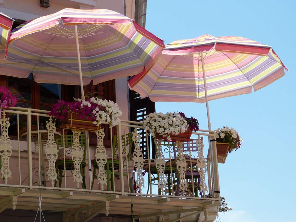 Flower-Boxes Summer Parasol Balcony