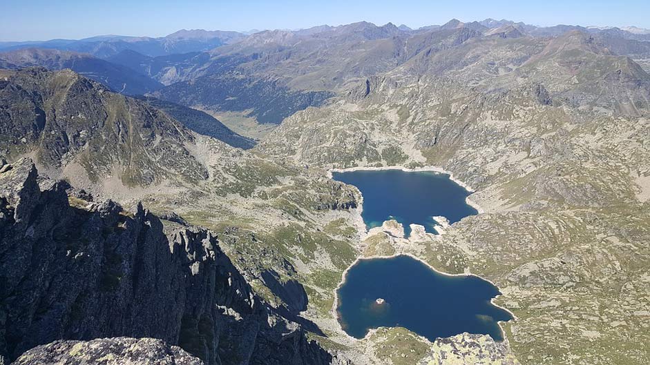 Andorra Mountain Views Estany