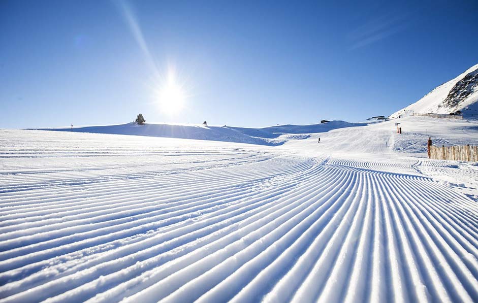 Andorra Ski Mountain Snow