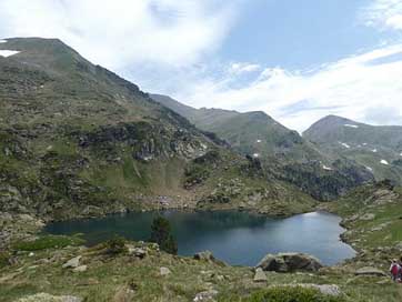 Lake  Andorra Mountain Picture