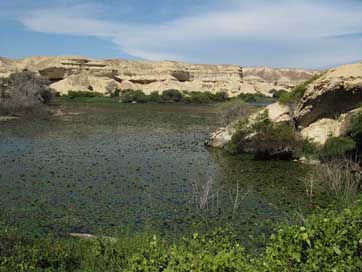 Pond Sky Desert Water Picture