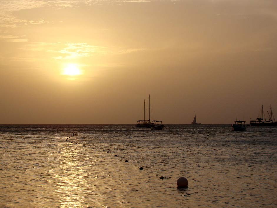Landscape One-Happy-Island Aruba Sunset