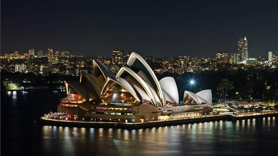 City Harbor Night Sydney-Opera-House