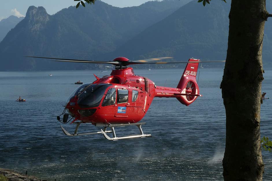 Rescue Help Bergrettung Search-And-Rescue-Helicopter