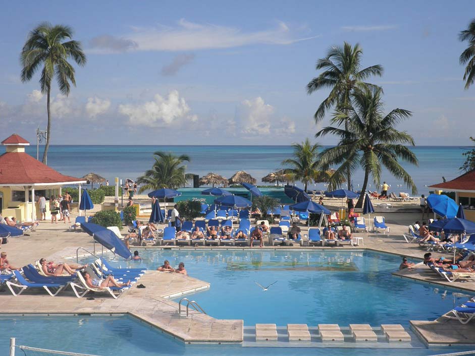 Beach Ocean Hotel Pool