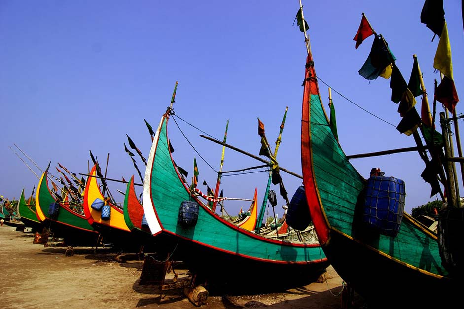  Boat Fisherman Bangladesh