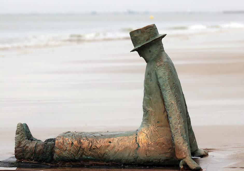 Beach Knokke Statue Belgium