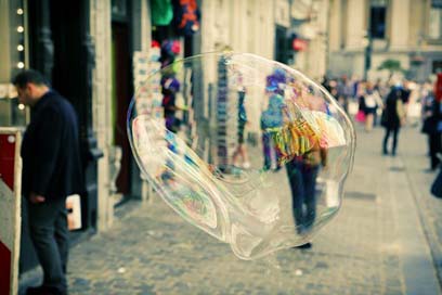 Soap-Bubble Wobbly Round Fragile Picture