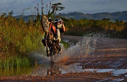 Wheeler Nature Splash Motorcycle Picture