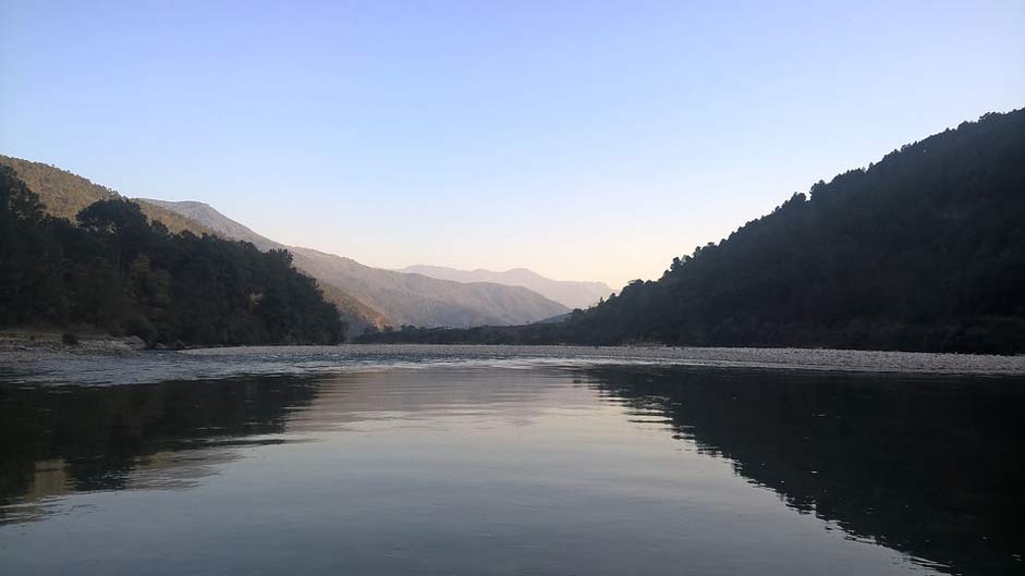 Natural-Beauty Lake Nature Bhutan