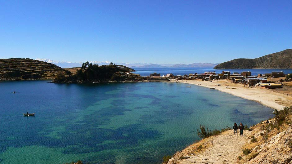 Tranquil Lake Bolivia Lake-Titicaca