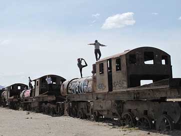 Bolivia  Ruins Trains Picture