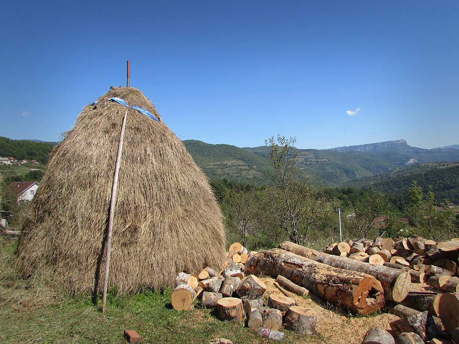 Village Cloak Rama Bosnia-And-Herzegovina