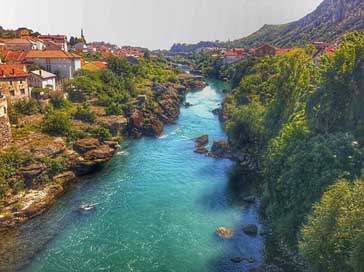 River Bosnia-And-Herzegovina Houses City Picture