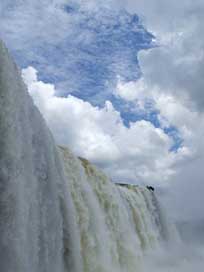 Iguazu Water-Power Brazil Waterfall Picture