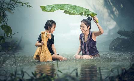 Woman Pond Rain Young Picture