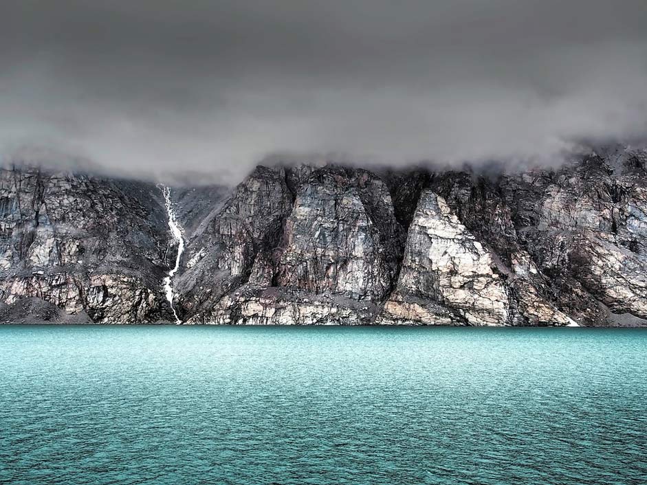 Sea Mountains Canada Baffin-Island