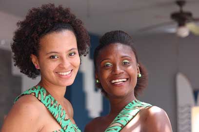Cape-Verde Smile Face Ladies Picture