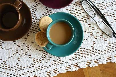 Coffee Table House Glasses Picture