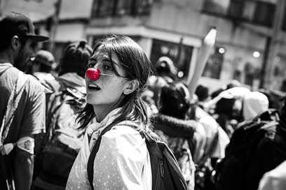 Red-Nose Women Joy Color-Splatter Picture