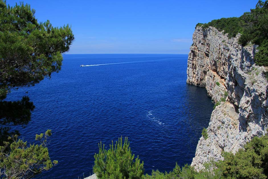 Kornati-Islands Cliff Coast Croatia