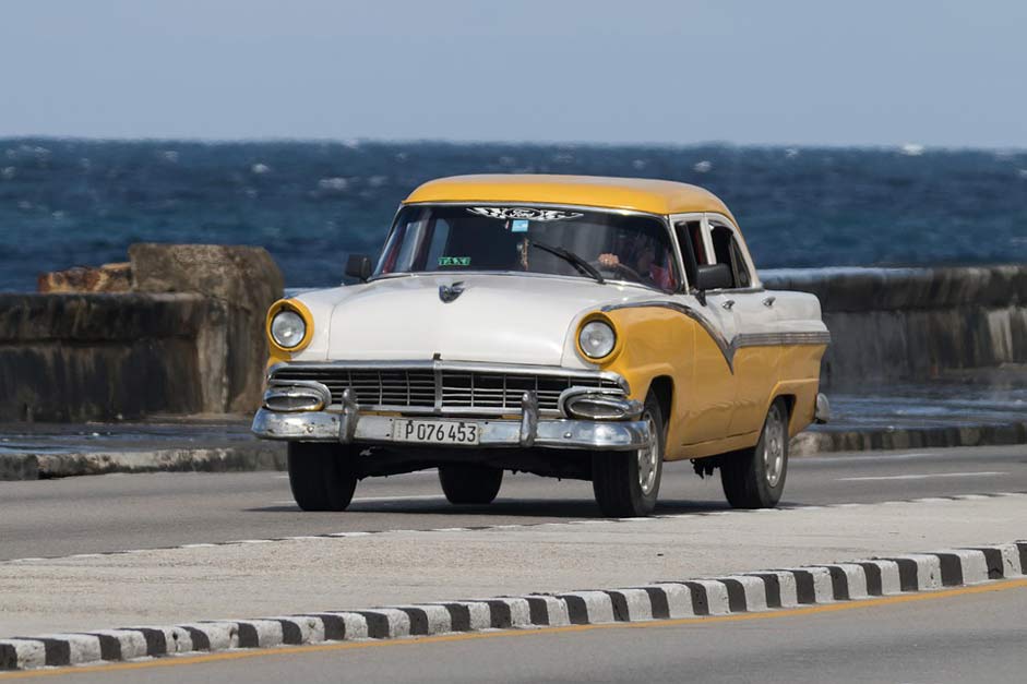 Car Malecn Habana Cuba