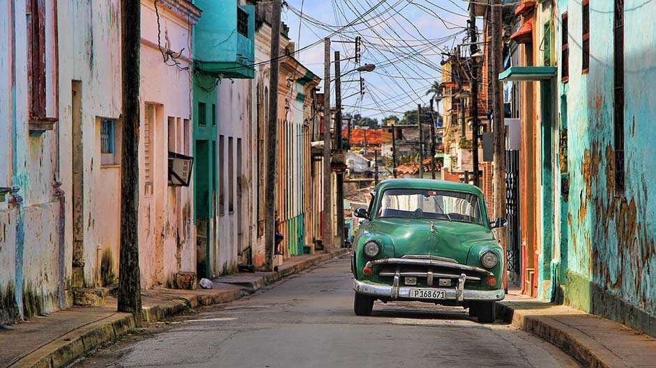 Automotive Auto Oldtimer Cuba