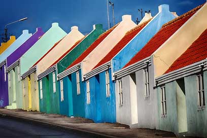 Curacao  Colored Cottage Picture