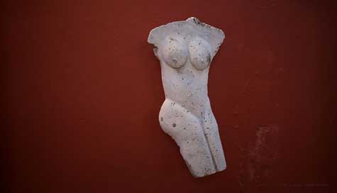 Sculpture Curacao Figure Plaster Picture
