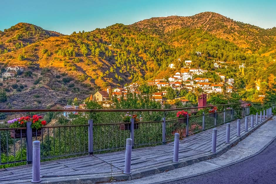 Landscape Pedestrian Village Sidewalk