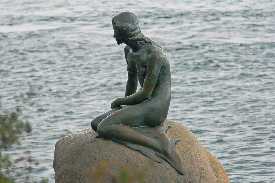 Statue Mermaid The-Little-Mermaid Popular