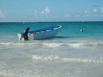 Carribean Boat Holiday Dominican-Republic Picture