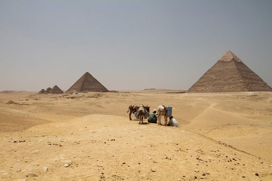 Desert-Pyramids Egyptian Egypt Cairo