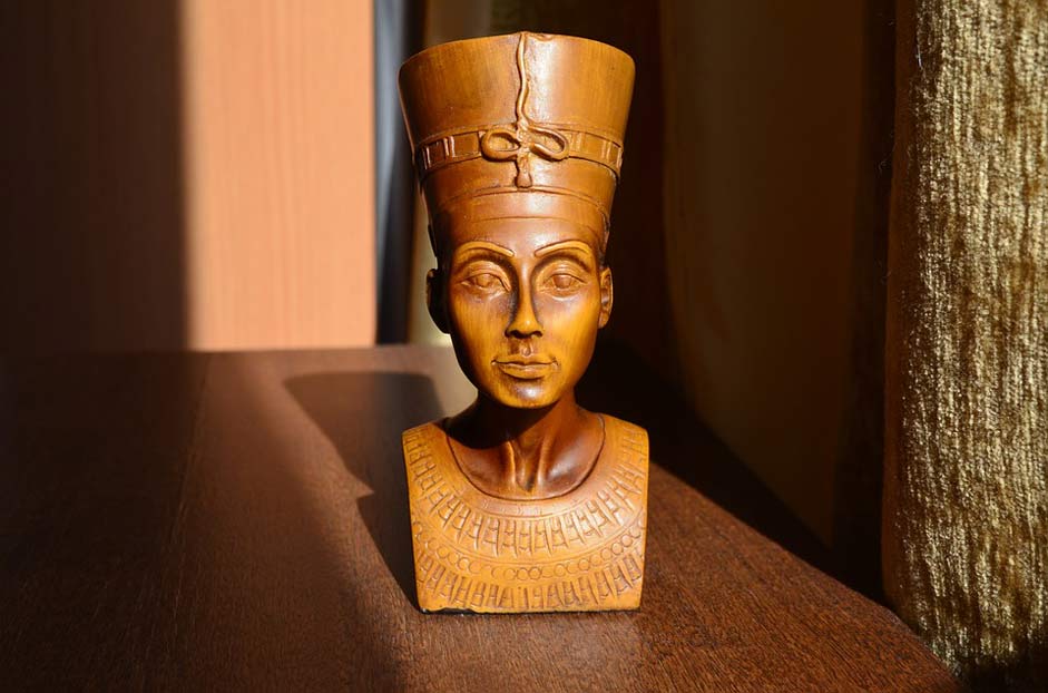  Egypt The-Wife-Of-The-King-Akhenaten Nefertiti