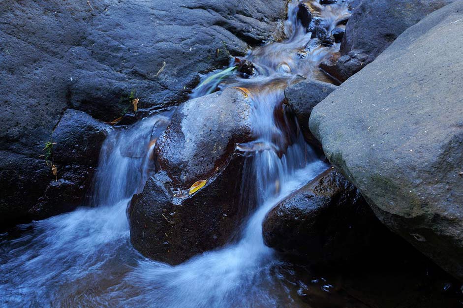 Rocks Reservoirs Rivers El-Salvador