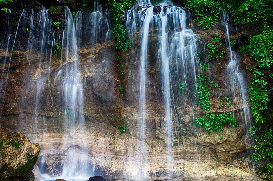 There Jets-Of-La-Calera El-Salvador Nature