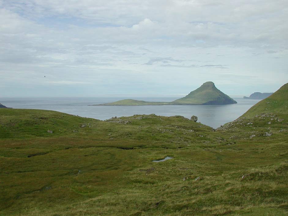  Summer Rocks Faroe-Islands